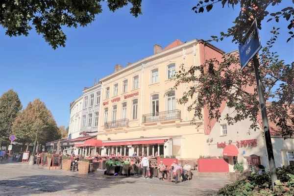 hotel-t-putje-facade