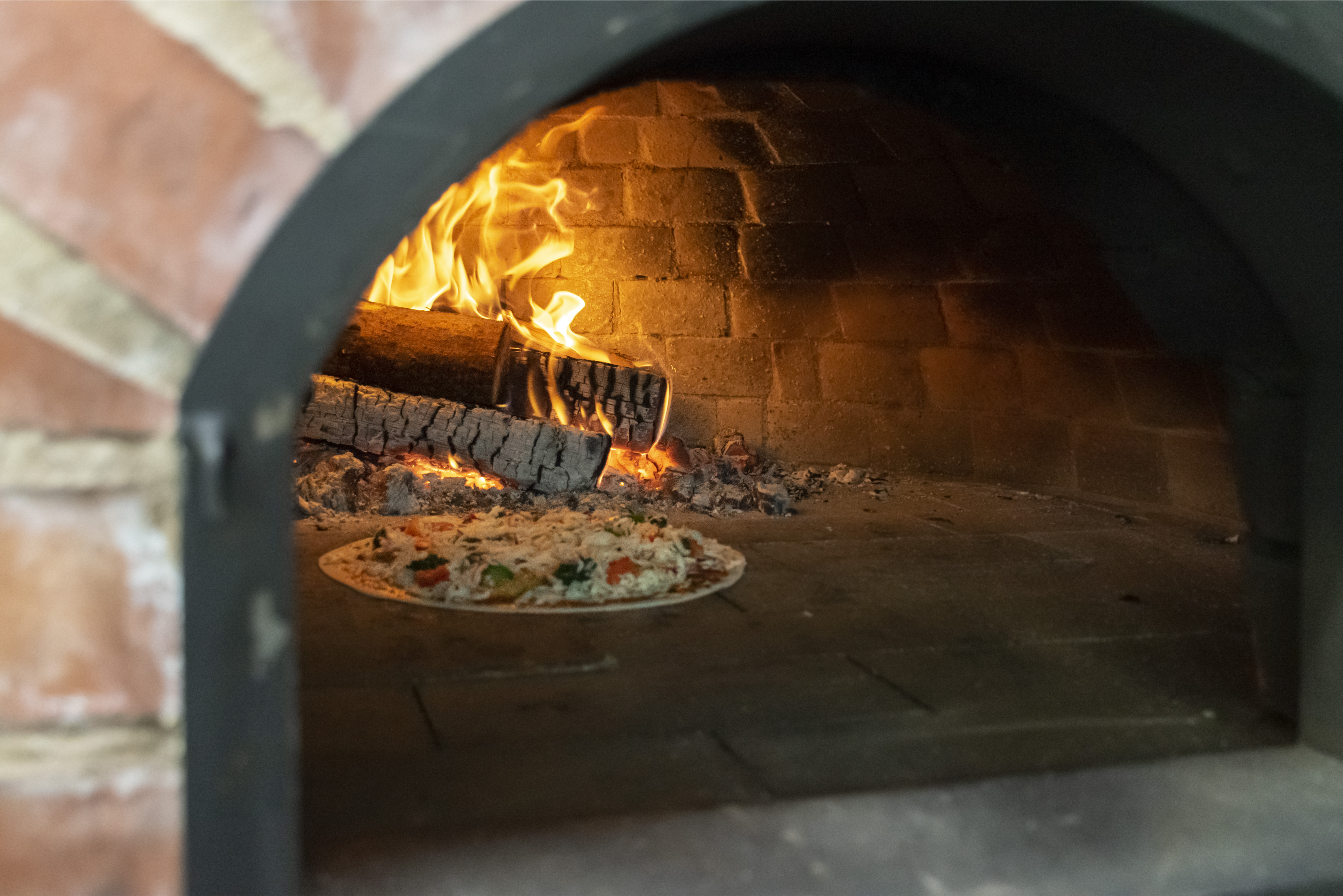 pizza-wood-oven-restaurant-t-putje
